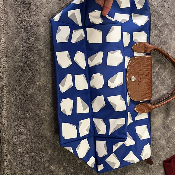 Longchamp Paris - Picture 3 of 9